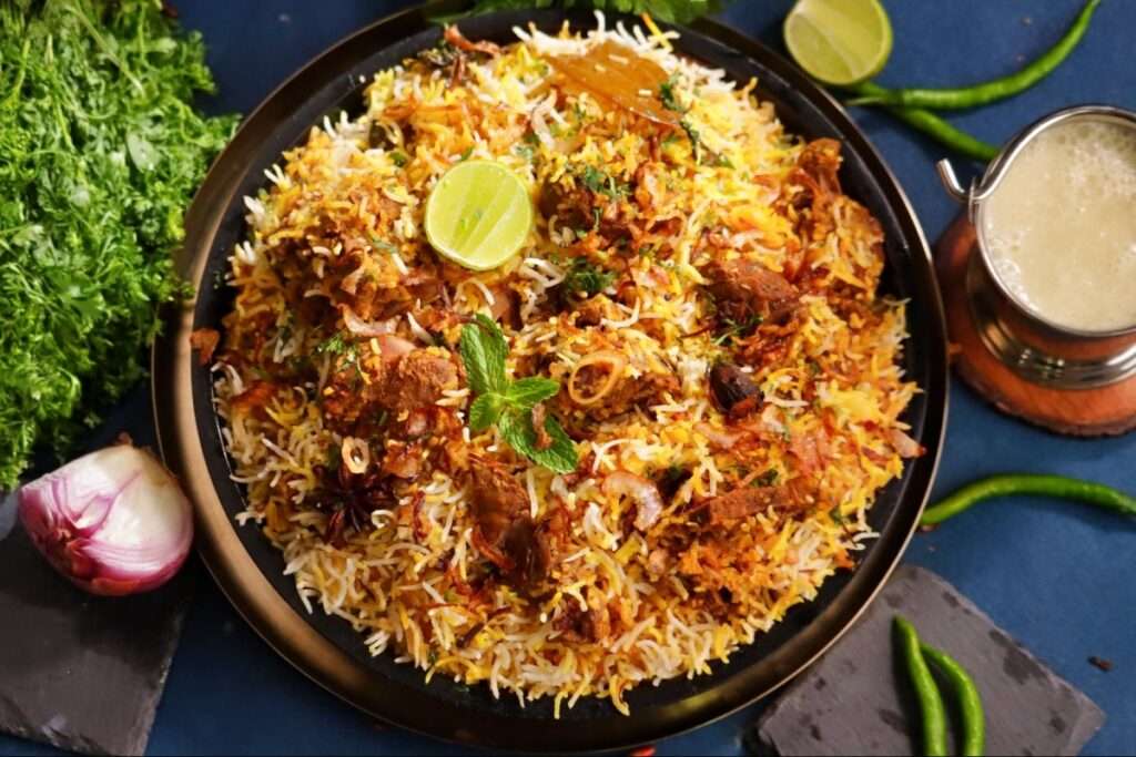 Hyderabadi Chicken Masala Biryani  In Marathi 